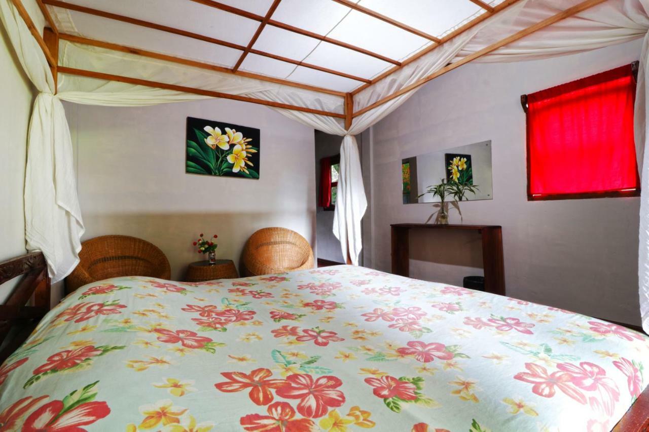 Bagus Bay Homestay 툭툭 외부 사진